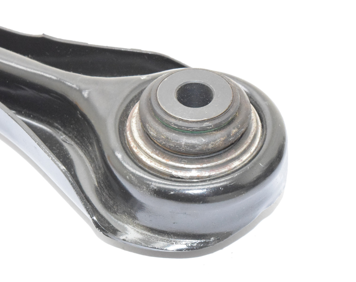 New BMW E81 E82 E87 E90 E91 E92 E93 Rear Left or Right Wishbone 