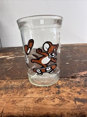 Vintage Welch's Tom & Jerry Mouse Skateboarding JELLY JAR GLASS CUP 1990 Turner