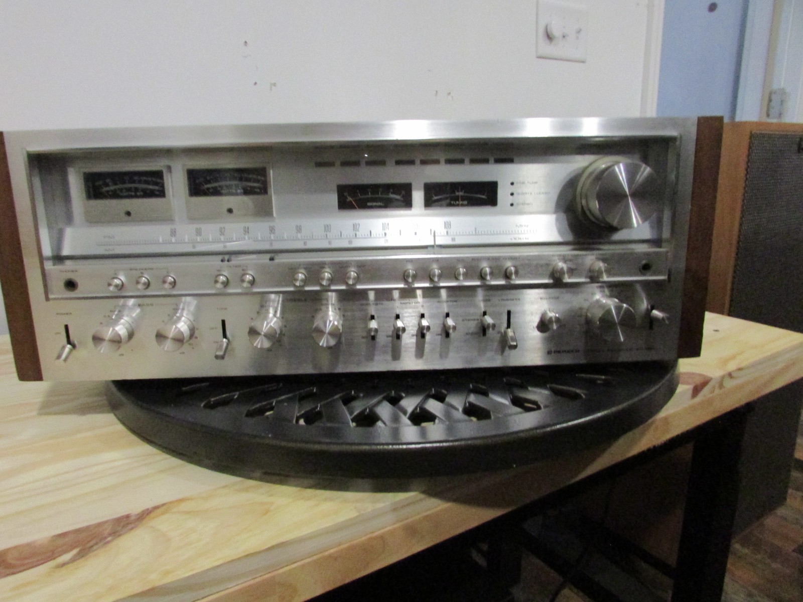 Pioneer SX-1980 vintage audio equipment - eBay listing photo 2