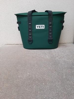 Yeti M30 Tote Cooler