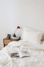 White duvet cover