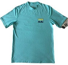 Billabong Psycho Wave Short Sleeve Mens Rash Guard Loose Fit UPF 50 Size L NWT