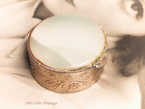 Pale white/green marble/onyx-3.5cm-vintage pill box-205 - Picture 2 of 5