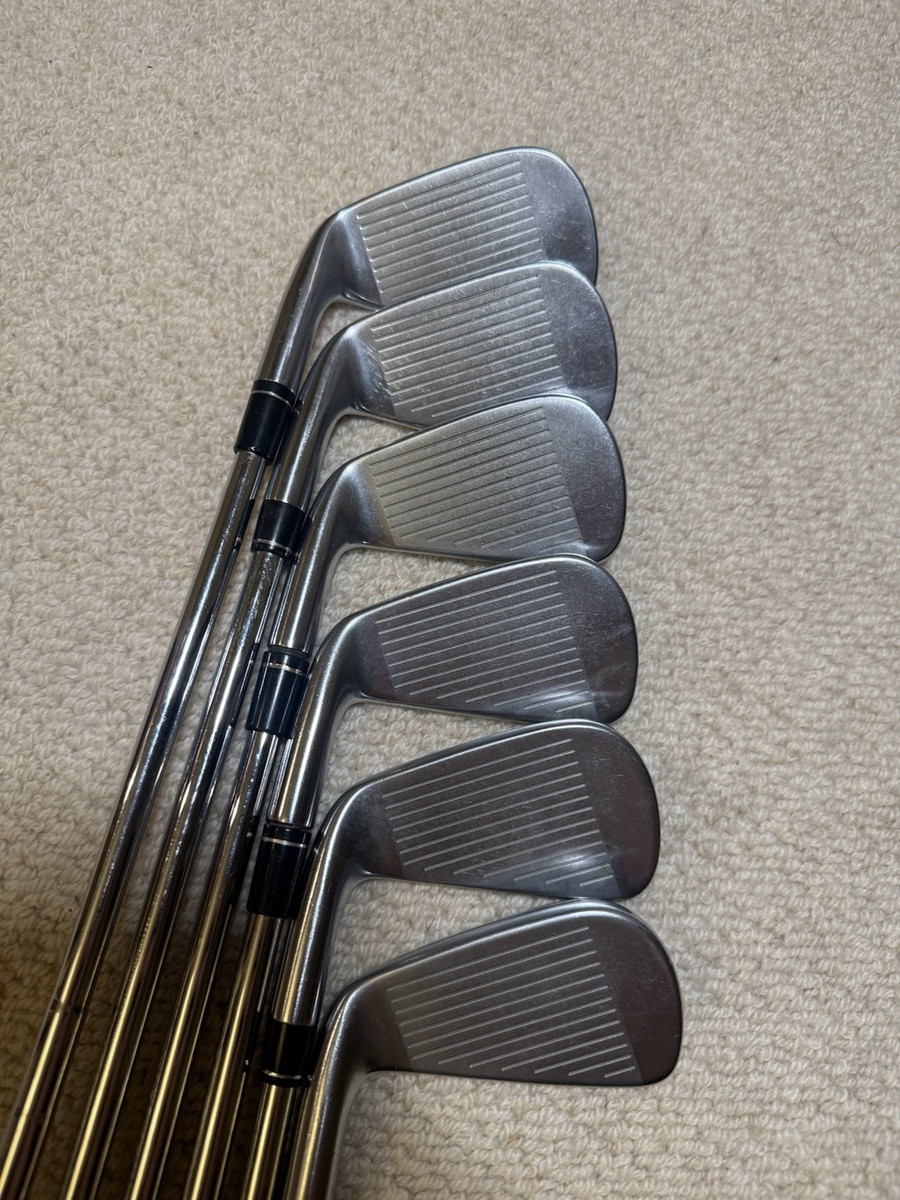 TAYLORMADE P790 Iron Set (4-9 Iron) - Nippon Modus Shafts (Stiff