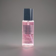 VICTORIA S SECRET VELVET PETALS FRAGRANCE BODY MIST SPRAY SPLASH 2.5 oz