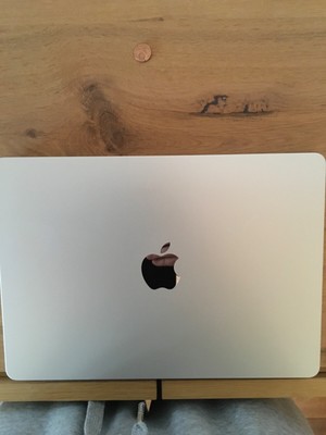   Apple MacBook AIR 13,6'' M4  512GB   16GB   silber, OVP   MW0X3D/A, Rg.MwSt