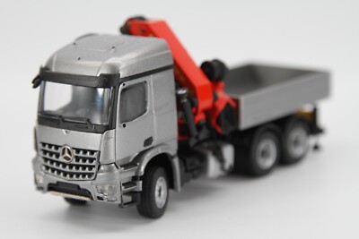 CONRAD Modelle I PALFINGER PK 53002 SH auf Mercedes-Benz Arocs (1:50)