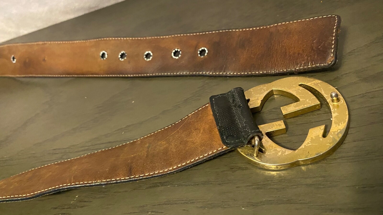 AUTHENTIC Black Gucci Leather Interlocking GG Gol… - image 10