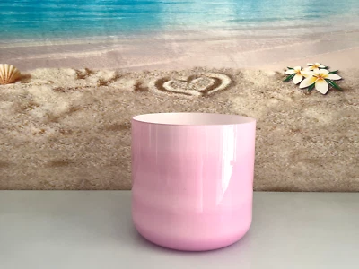 VAMN MAVN Clear Pink Colored B Note Crown Chakra Quartz Crystal Singing Bowl 7"