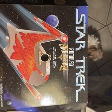 NEW SEALED STAR TREK Romulan Bird Of Prey w/ Lights Sound PLAYMATES 1997