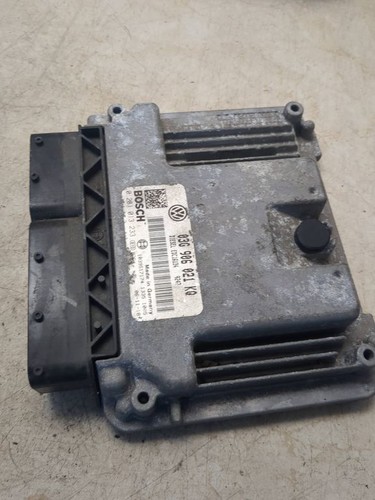 Volkswagen Golf V 2004 03G906021KQ Motorsteuergerät Modul ECU VAQ12003