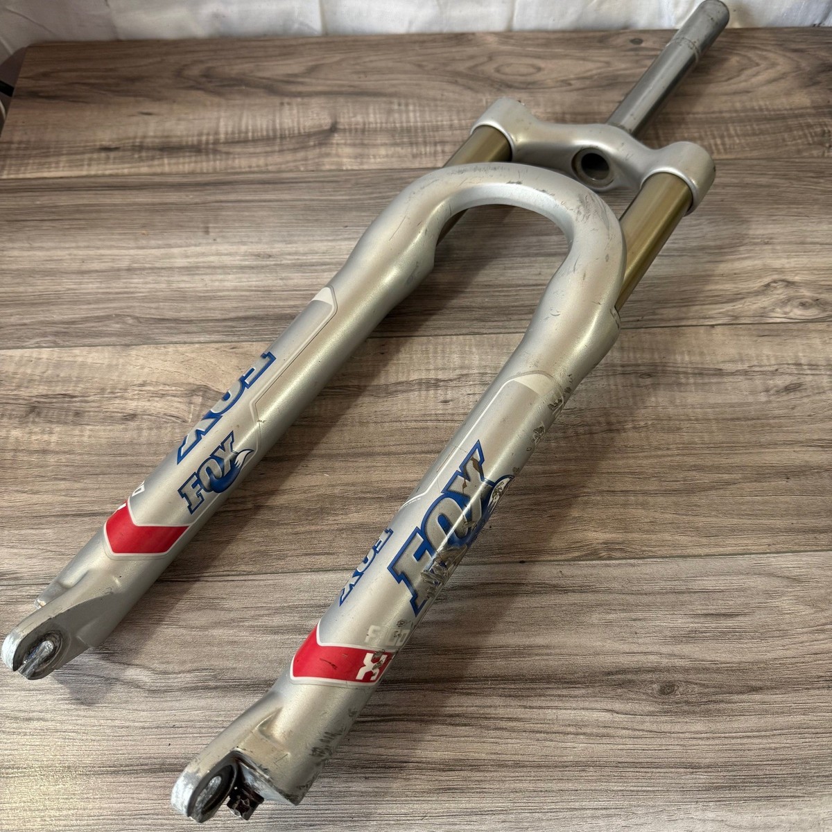 Fox 32 F100X Suspension Fork 1 1/8 Disc 190 Non-Taper Straight