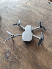 DJI Mini 2 SE Lightweight 2.7K Camera Drone - Grey