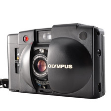 Near MINT Olympus XA2 Point Shoot 35mm Film Camera D.Zuiko f3.5 Tested Japan