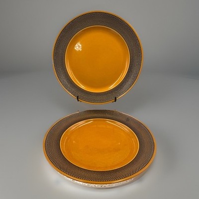 2 VTG MCM Harmony House Aurora Ironstone 10  Dinner Plates Yellow W/Textured Rim