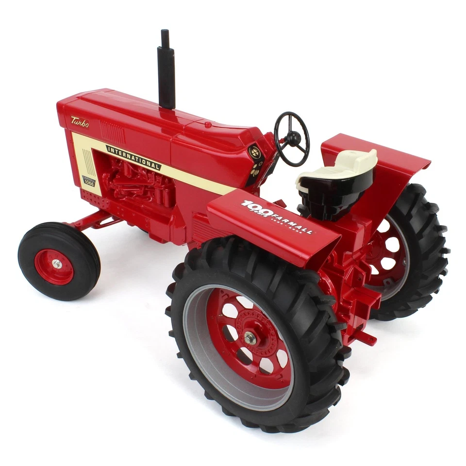 1/8 International 1066 Wide Front, Farmall 100 Years, Made in the USA, ZSM1624 - Image 4 of 4