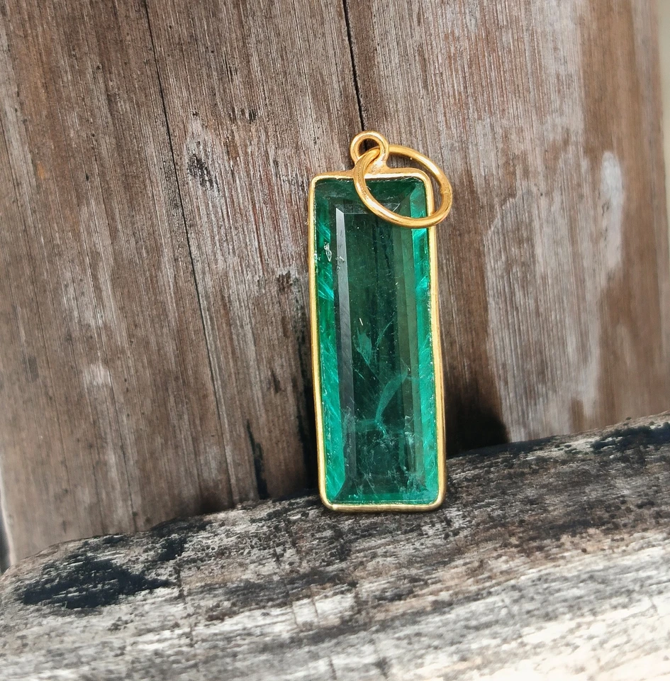 Emerald Gemstone Gold Charm Pendant 18K Solid Gold Handmade Charm Pendant - Image 2 of 4