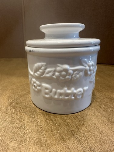 Vintage Original Butterglocke Topf von L. Tremain weiß geblümt frisch & cremig. t9.16