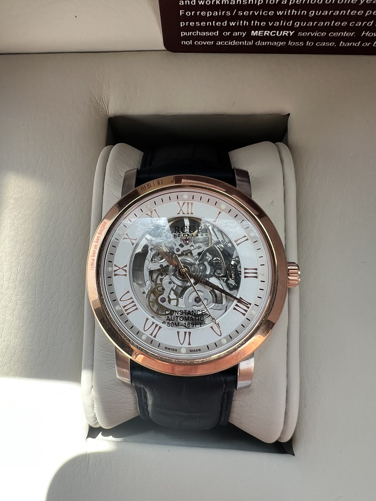 Montre homme Mercury MEA473SK le chronographe suisse idéal du quotidien au bureau