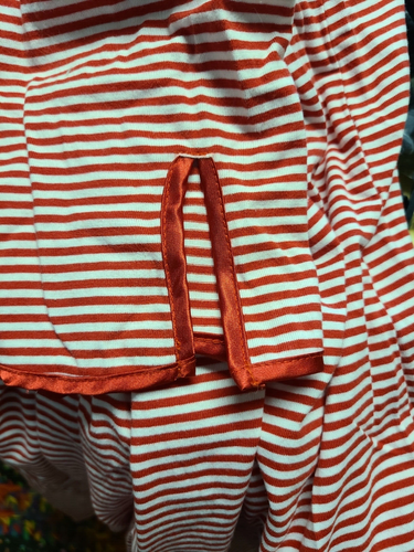 Secret Treasures L / XL Red and White Stripe Long Sleeve T-shirt Gown - Picture 4 of 7