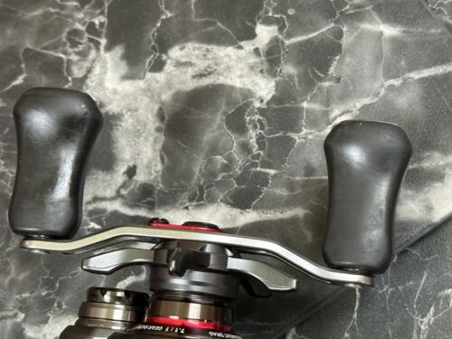 Daiwa 16 STEEZ Steed SV TW 1016SV-SH Right-Handled Bait Reel - Picture 5 of 10