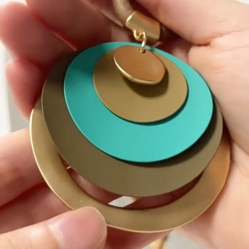 Multi Layered Round Pendant Necklace Personality Short Necklace Travel - Picture 3 of 7