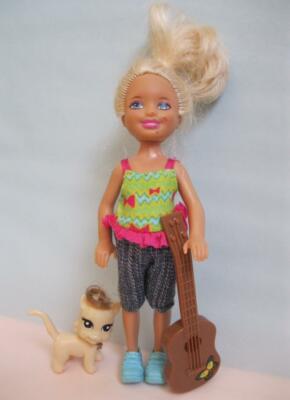 Barbie Sister Chelsea 5'' DOLL Summer Clothes/Shoes Playtime Fun Guitar Pet Dog