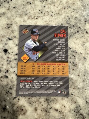 1997 BOWMAN’S BEST PREVIEW REFRACTOR CAL RIPKEN JR #BBP7 MINT SP INSERT - Picture 3 of 3