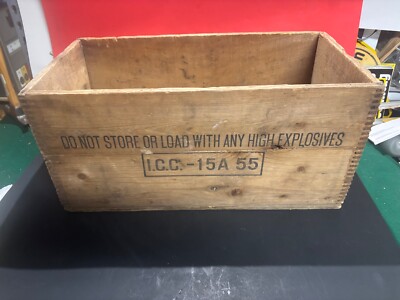 Vintage Electric Blasting Caps Wood Crate Box Dynamite Mining Dovetail