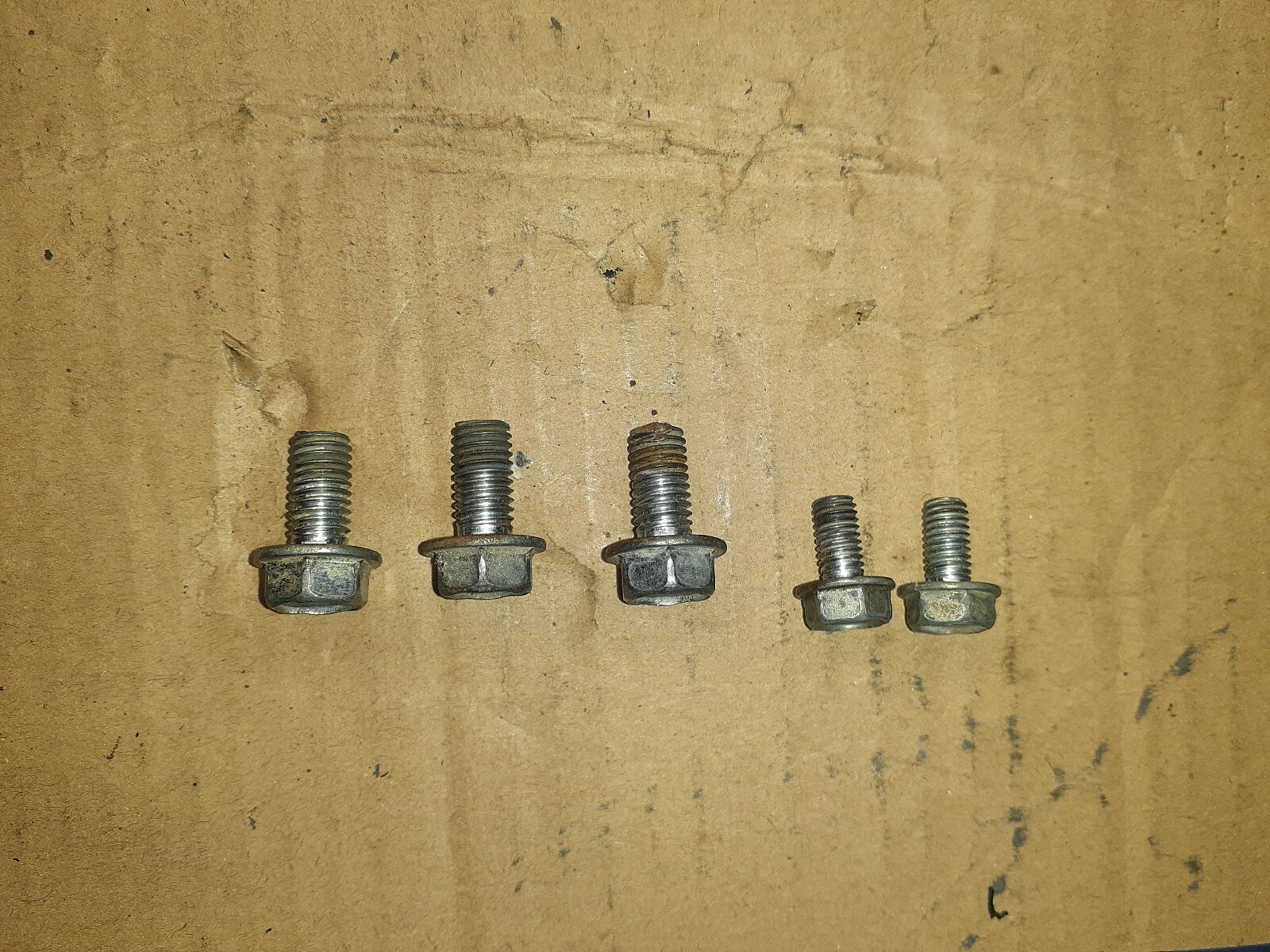 19932006 Honda TRX300EX TRX 300EX Battery Box Bracket bolts oem