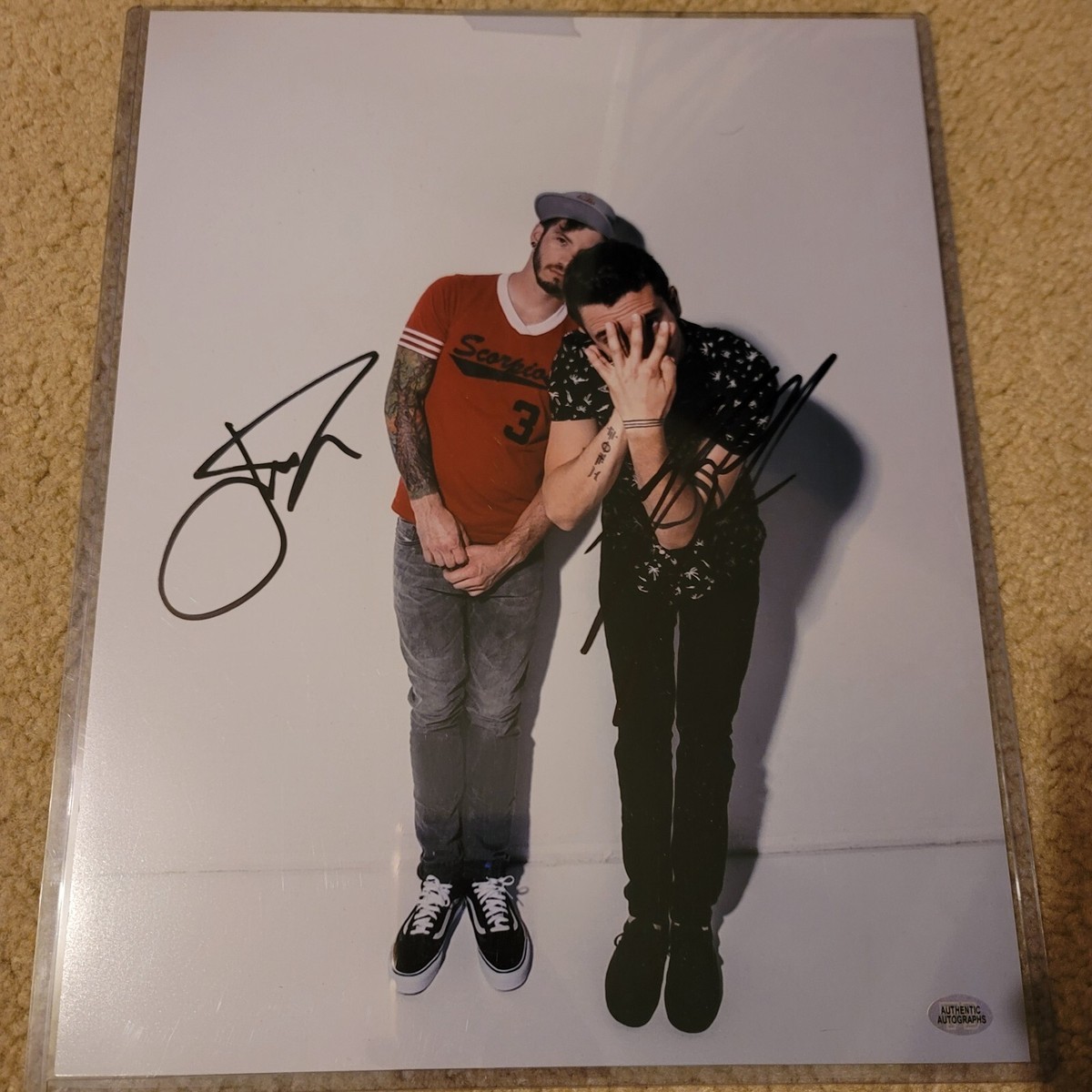 ヴェッセル　twenty one pilots サイン入り ヴェッセル twenty one pilots サイン入り m18254144752_1.jpg