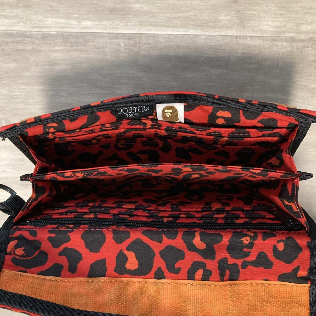 N*応様 A BATHING APE(アベイシングエイプ) × Porter財布 BAPE × PORTER LONG WALLET Leopard Camo Red A Bathing Ape | eBay