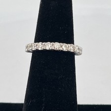 14k White Gold Diamond Wedding Band size 5 1/4