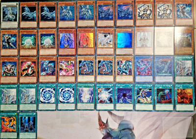 Yu-Gi-Oh! Blue Eyes, Blauäugiger, Seto Deck - Deutsch / Englisch - Top Zustand!