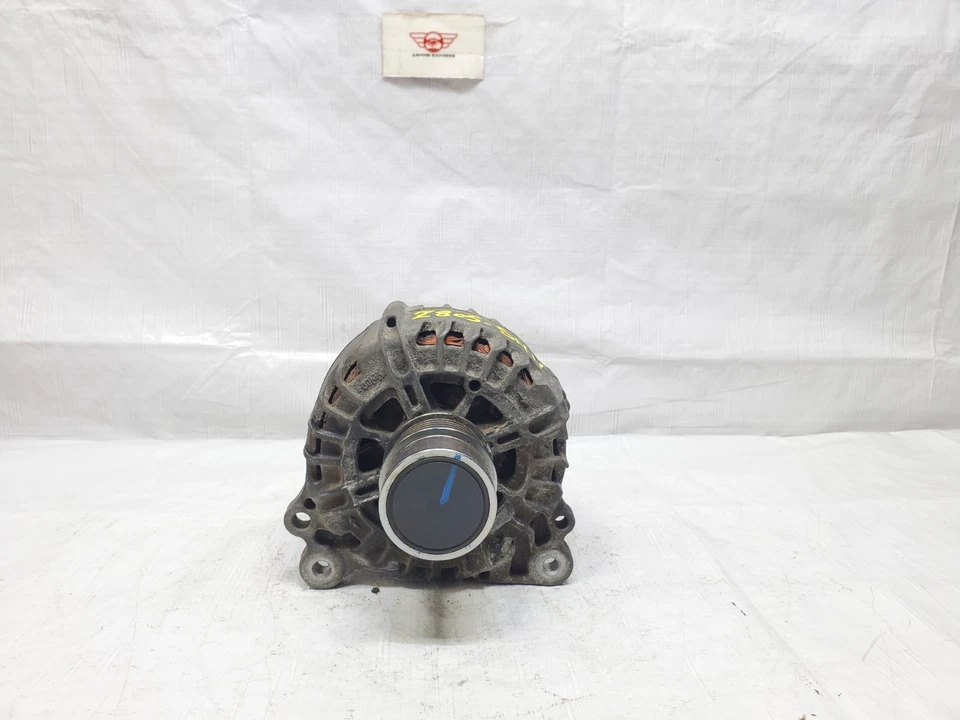 Volkswagen Jetta 2017 alternador generador 1,4 L tracción delantera OEM 04E903021R Foto 2 de 4