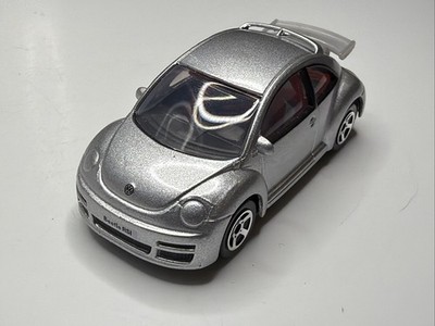 Volkswagen New Beetle ミニカー シルバー RealToy Volkswagen New Beetle RSI Metallic Silver 1:57 Scale