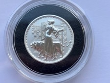 2001 British Royal Mint Britannia 1 One Pound Silver Proof 1/2 oz Coin