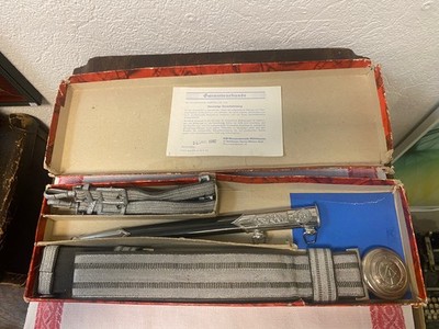 DDR NVA PARADEDOLCH EHRENDOLCH ERSATZTEILE PARADEGÜRTEL GEHÄNGE ETUI OFFIZIER