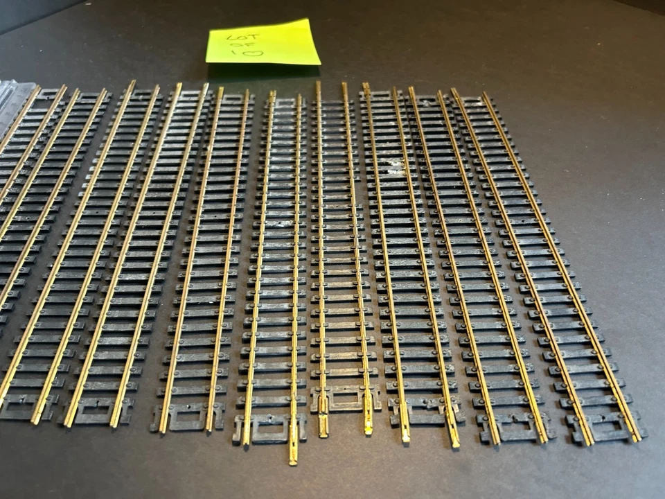 Lot of 10 Vintage HO Track  Tyco & Atlas Brass  9"  Straights Combine Ship - Image 3 of 3