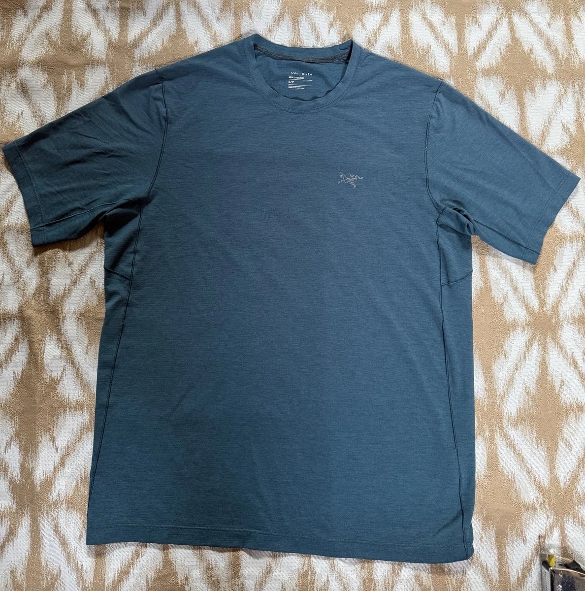 25+ Arc'teryx Blue Shirts for Men for sale | Updated Oct 2026