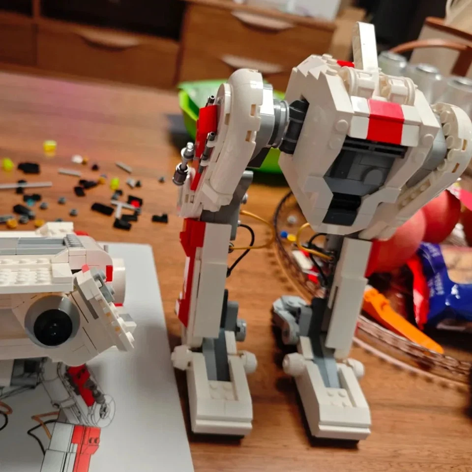 LEGO Star Wars BD-1  75335 1062pcs (read description) - Image 2 of 4