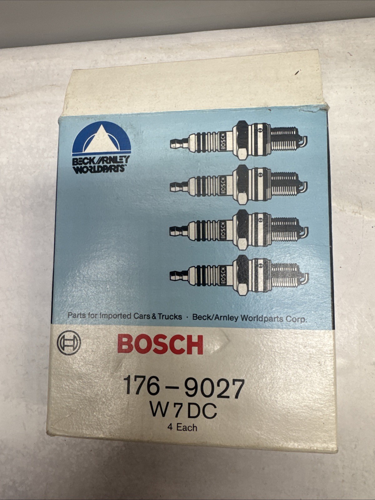 BOSCH SUPER W7DC STOCK NUMBER 176-9027 NEW SPARK PLUGS PACK OF 4 NOS