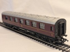 Hornby R433 OO Gauge LMS Stanier Composite Coach No.3934