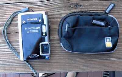 Olympus Stylus Tough Shockproof Waterproof Digital Camera w/ Case, Works? Parts?
