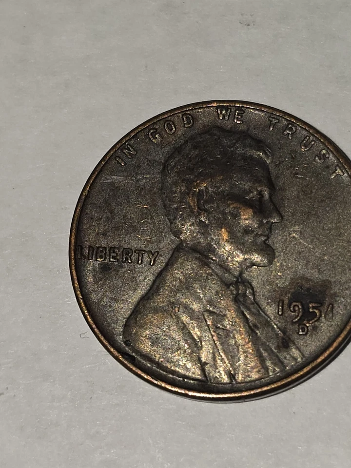 1951 d Wheat penny ERROR - "L", "R", "W" on RIM and "1" In 1951 Error Smash. - Image 2 of 4