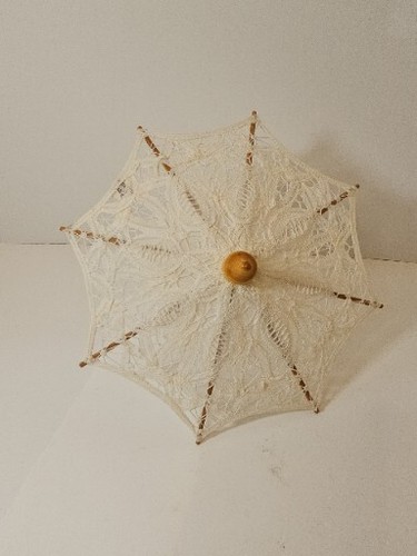 VTG COTTON LACE VICTORIAN STYLE MINIATURE PARSOL WOODEN HANDLE 9"L x 9.5"D