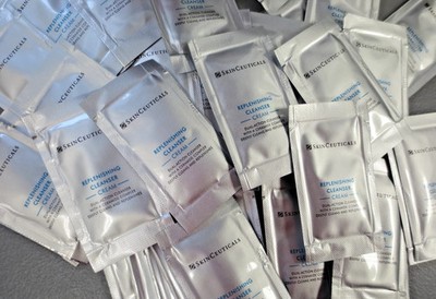 SKINCEUTICALS REPLENISHING CLEANSER CREAM DUAL-ACTION CLEANSER 0.06 OZ 25PCS