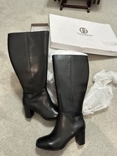 NWT Gianni Bernini Women s Knee High Wide Calf Black Leather Boots Size 7.5