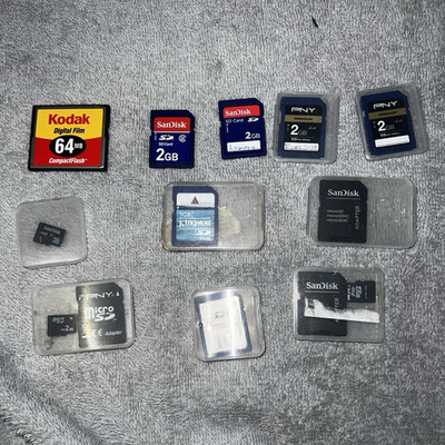 Mixed Lot Camera Memory Cards - CompactFlash, SD & microSD (Universal)