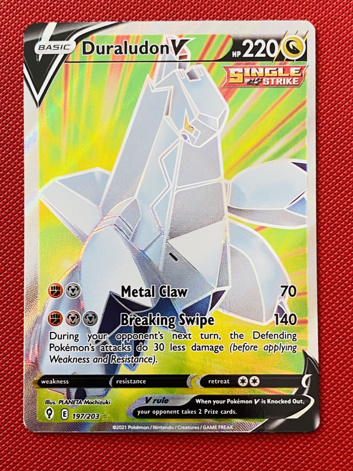 Duraludon V (Full Art) SWSH07: Evolving Skies 197/203 Ultra Rare Pokémon Card